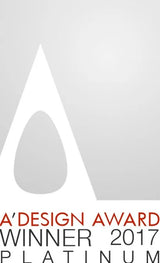 CLOUD7_ Logo des „ADesign Award Platinum Winner 2017“ mit einem großen, stilisierten „A“ und Schriftzug in Rot und Grau auf einem hellen Hintergrund mit Farbverlauf.